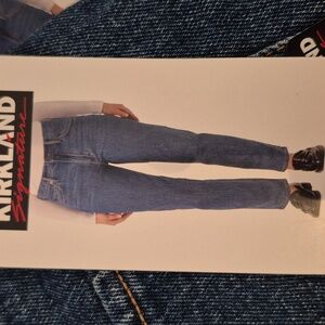 Sz 16:  Kirkland High- rise straight Jean